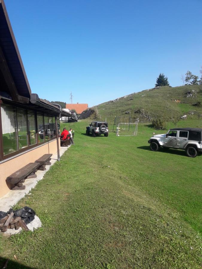 Turisticna Kmetija Pr Mark Trebce Zewnętrze zdjęcie